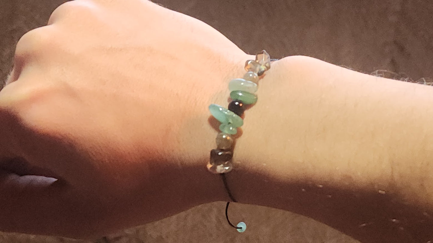 Earth Sign | Astrology Crystal Bracelet for Taurus, Virgo, Capricorn