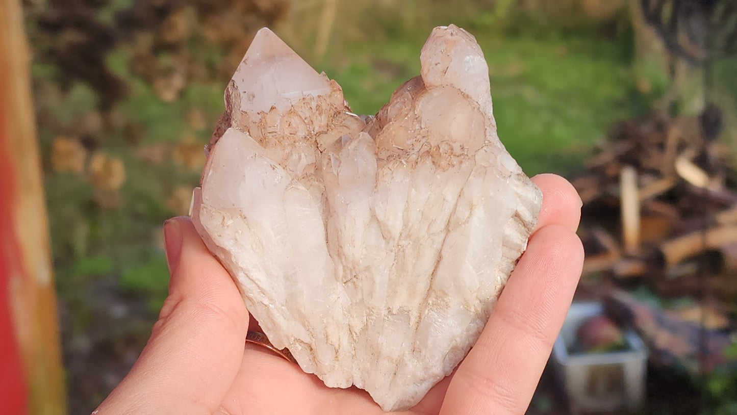 Lithium Quartz Clusters