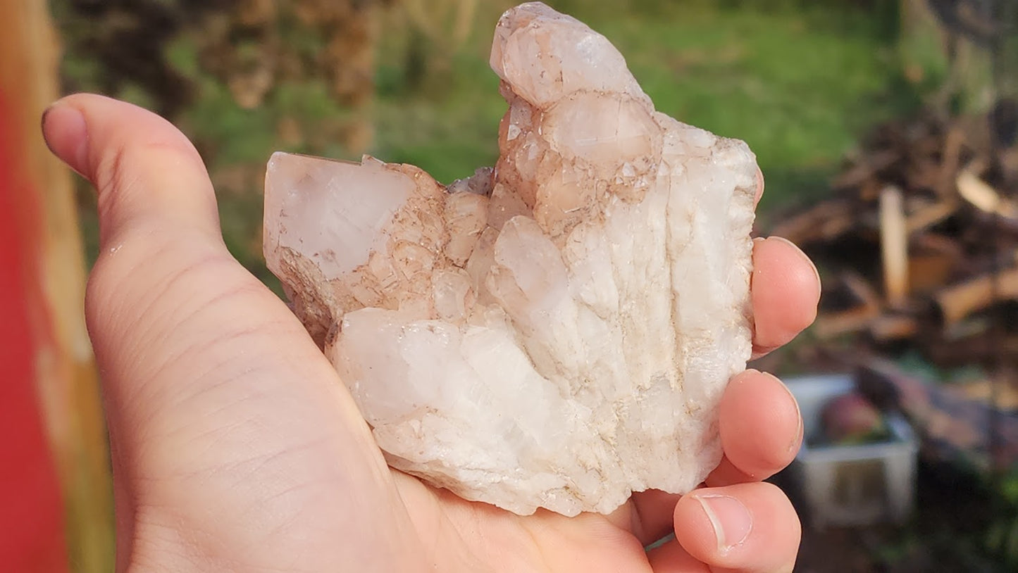 Lithium Quartz Clusters