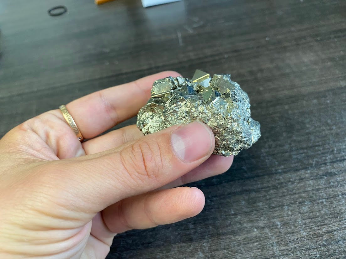 Pyrite Cluster – Octahedron Formation