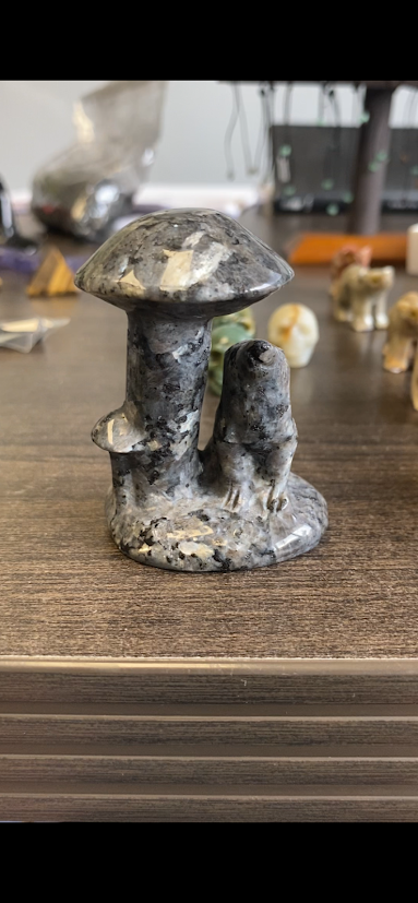 Yooperlite Wolf Carving